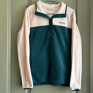 Women’s Columbia Pullover Size L